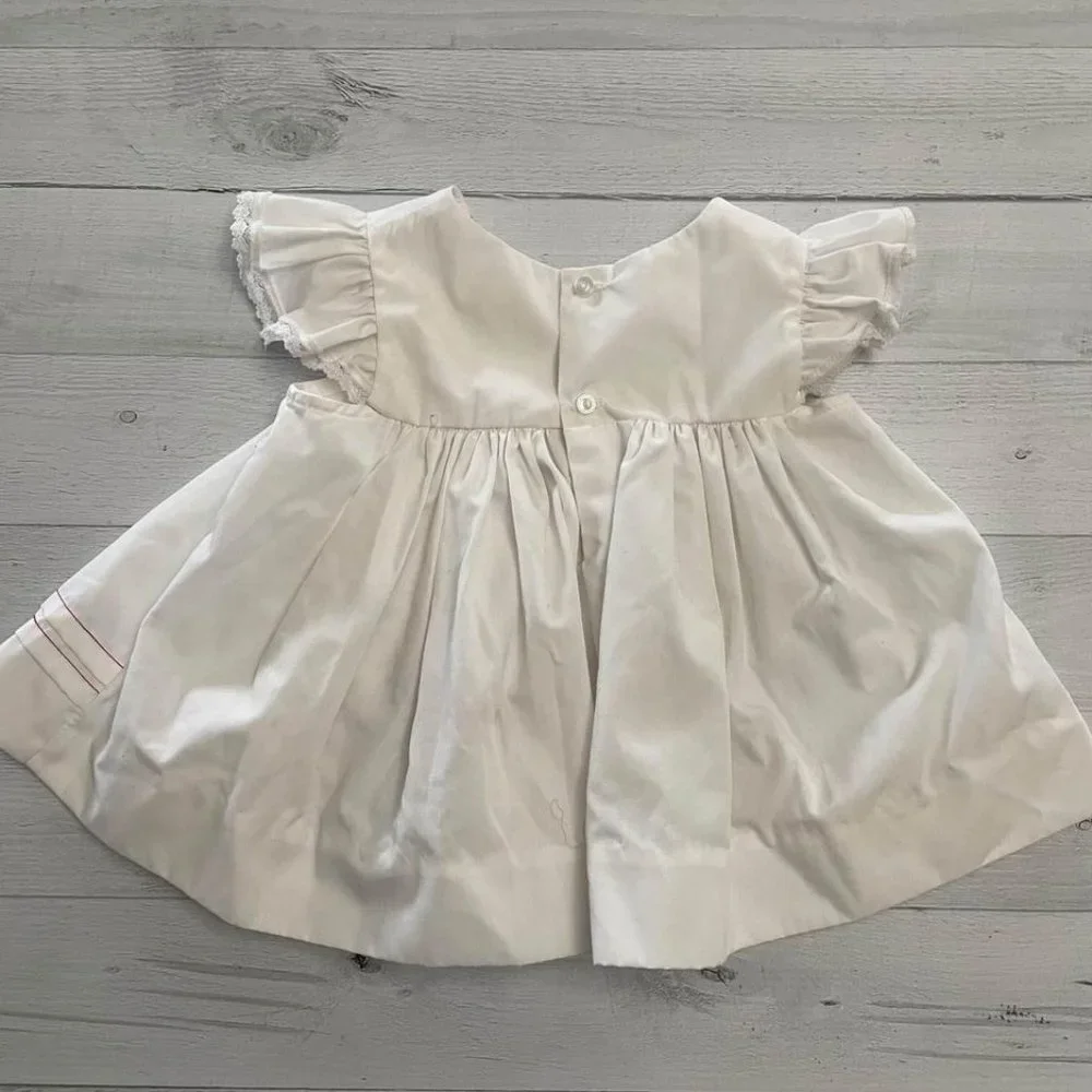 Vintage white “grannys